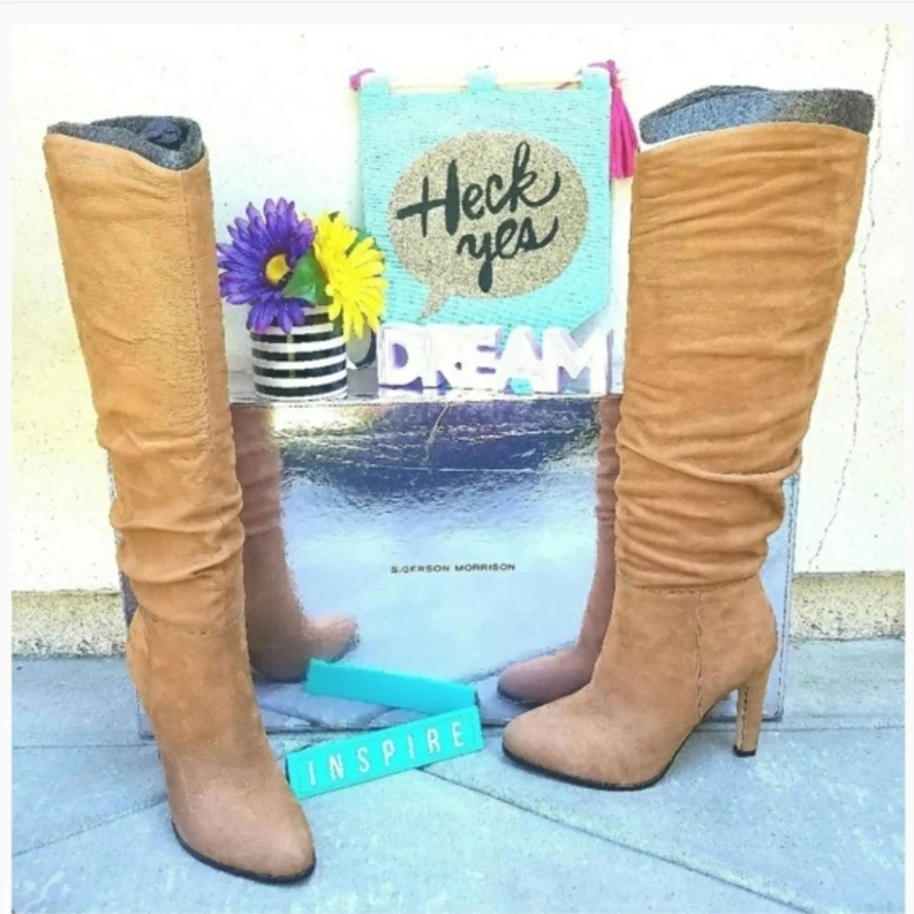Chic Sigerson Morrison Tan Genuine Leather Boots